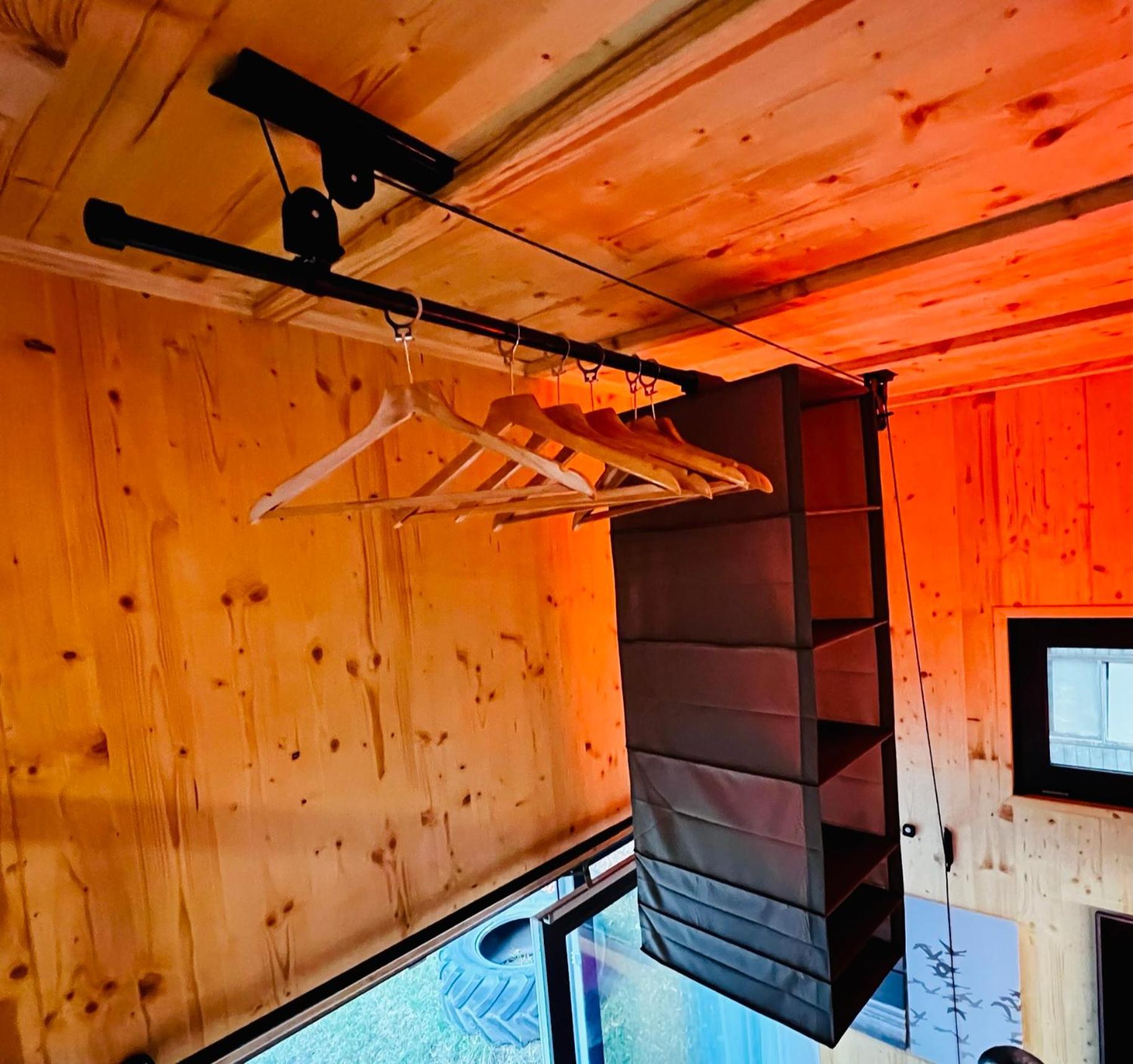 Tiny House Baraczek Brno-Jundrov, Ulice Veslarska Apartment Luaran gambar